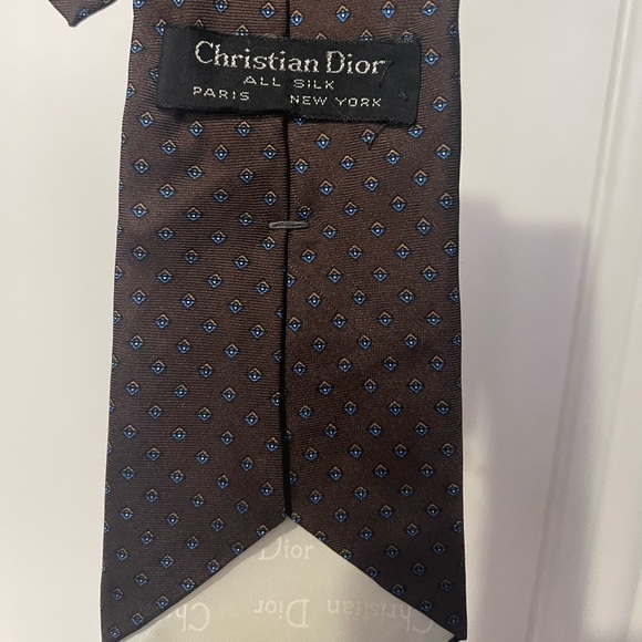 Christian Dior Tie Brown with bluish spot designs Sz Os - Picture 2 of 16